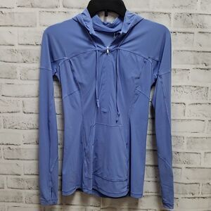 Lululemon hooded top 